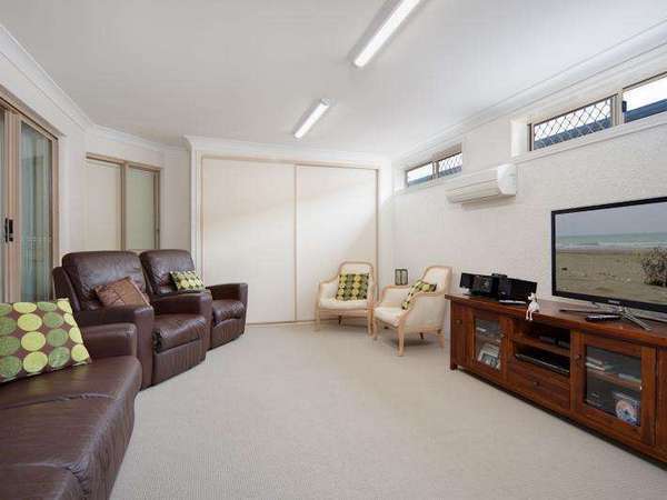 32 Butterfly Close, Mount Sheridan - Thumbnail 4