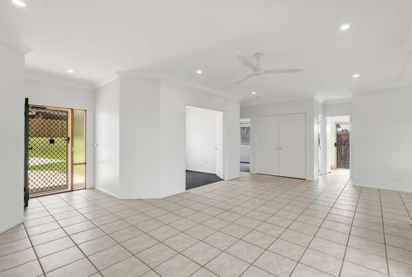 12 Daintree Close, Mount Sheridan - Thumbnail 8