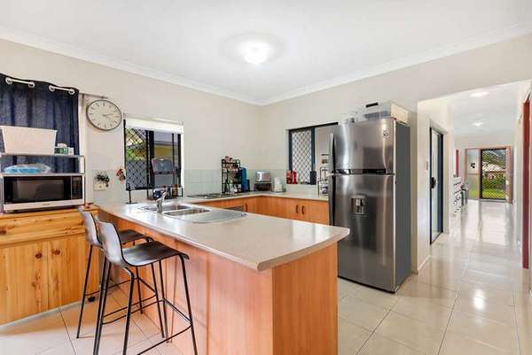 7-9 Avondale Street, Mount Sheridan - Thumbnail 6