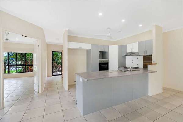 15 Lakefield Street, Mount Sheridan - Thumbnail 7
