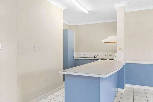 7/7 Springfield Crescent, Manoora - Thumbnail 5