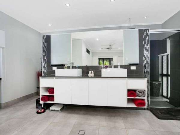 11 Greenvale Close, Smithfield - Thumbnail 8