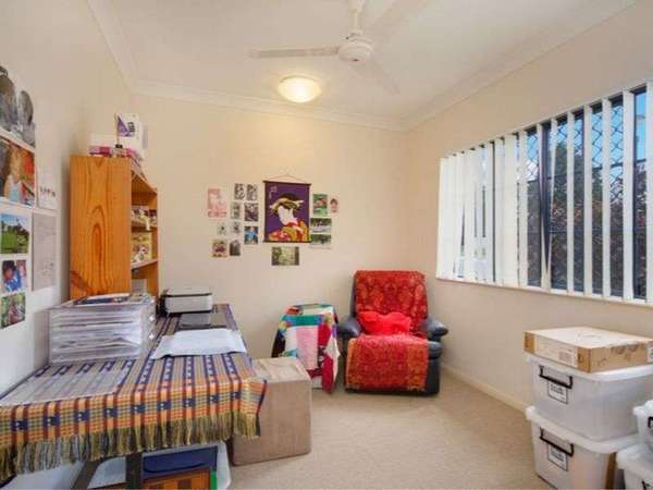 30 Alpinia Terrace, Mount Sheridan - Thumbnail 8