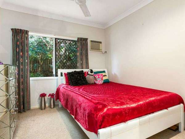 14 Laurel Avenue, Mount Sheridan - Thumbnail 8