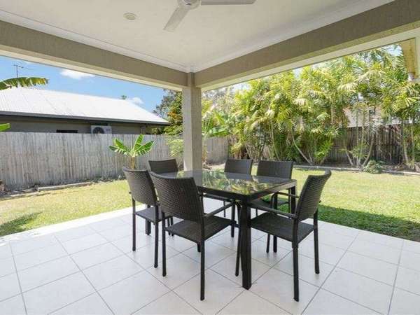 10 Fretwell Road, White Rock - Thumbnail 4