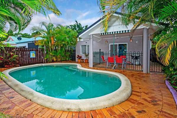 13 Hispida Court, Mount Sheridan - Thumbnail 4