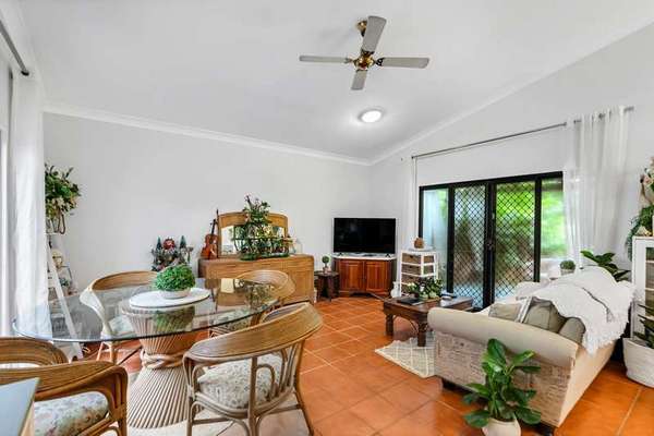 3 Treetop Drive, Mount Sheridan - Thumbnail 6