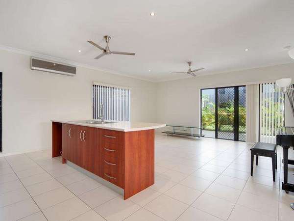 53 Woodrose Drive, Mount Sheridan - Thumbnail 3