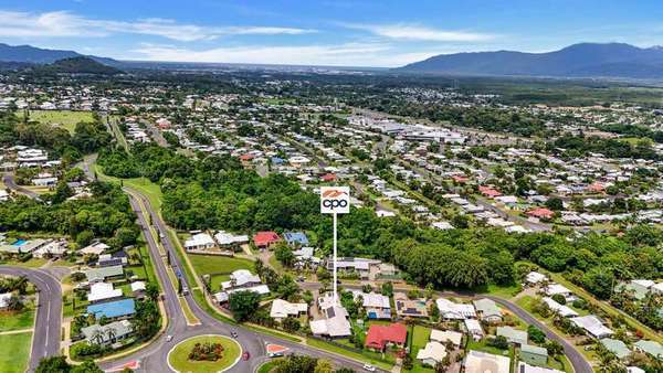 15 Rennel Close, Mount Sheridan - Thumbnail 2