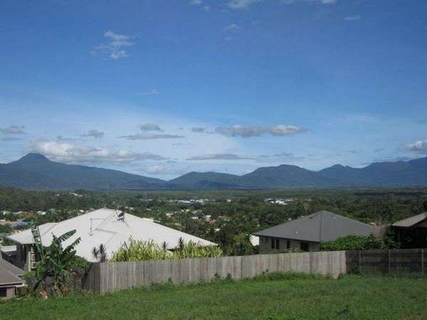 5 Butternut Close, Mount Sheridan - Thumbnail 2