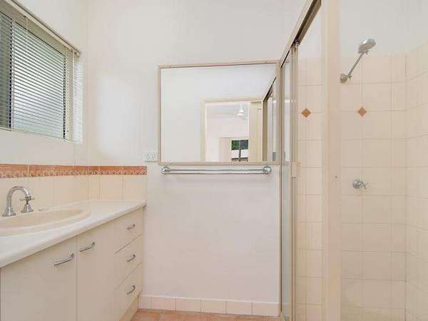 4 Taro Close, Mount Sheridan - Thumbnail 7