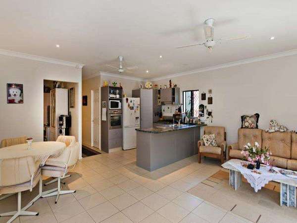 7 Whela Close, Bentley Park - Thumbnail 6