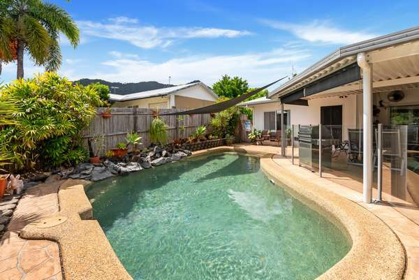 2 Hay Street, Mount Sheridan - Thumbnail 4