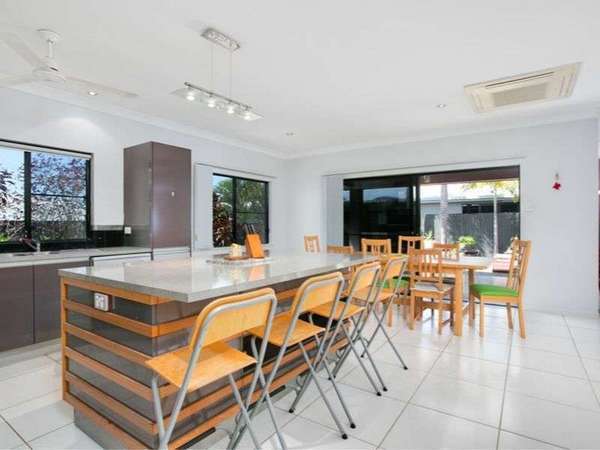 7 Rosella Close, Mount Sheridan - Thumbnail 5