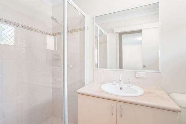 32 Coolamon Terrace, Mount Sheridan - Thumbnail 7
