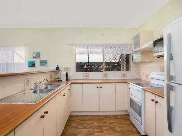 26 Caper Street, Mount Sheridan - Thumbnail 2