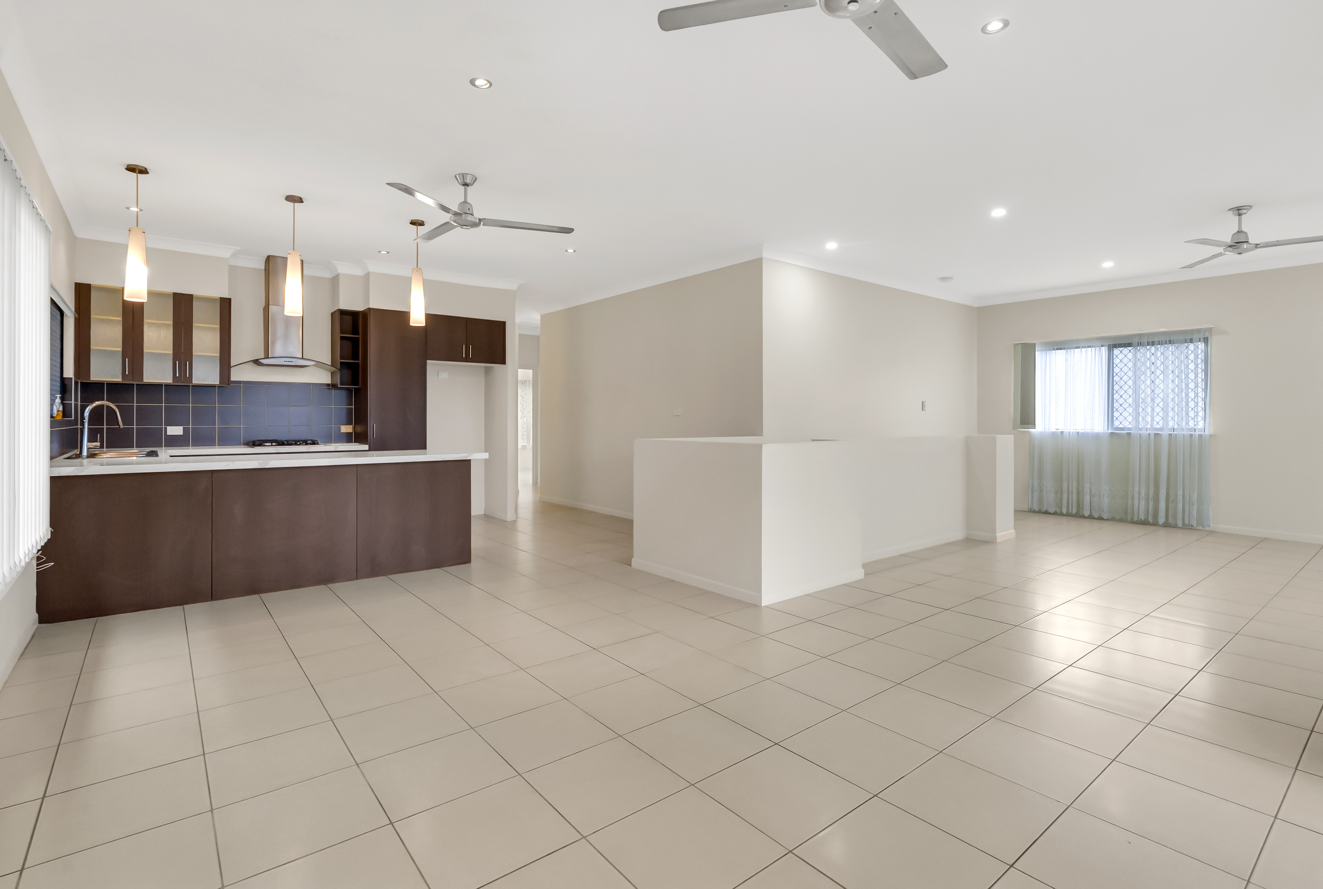 10 Boombil Close, Mount Sheridan - Thumbnail 8