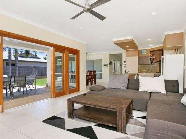 15 Bulba Street, Caravonica - Thumbnail 5
