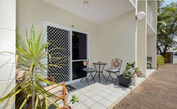 2/201-203 Aumuller Street, Bungalow - Thumbnail 5