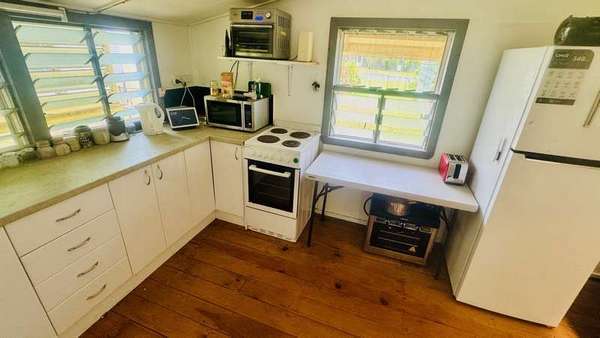 47 Kennedy Creek Road, KENNEDY via Cardwell, Cardwell - Thumbnail 2