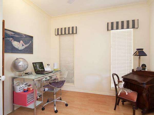 8 Staten Close, Mount Sheridan - Thumbnail 7