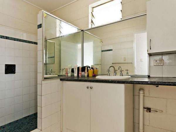 46 Dalton Street, Westcourt - Thumbnail 6