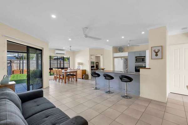 15 Lakefield Street, Mount Sheridan - Thumbnail 5