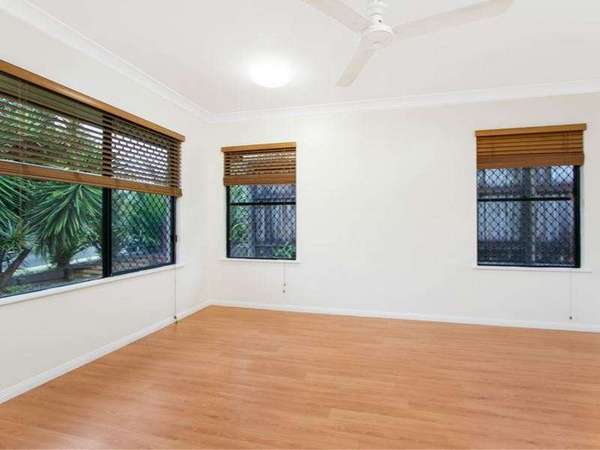 3 Bambusa Terrace, Mount Sheridan - Thumbnail 5
