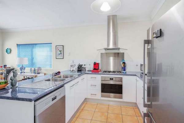 44 Foxtail Street, Mount Sheridan - Thumbnail 2