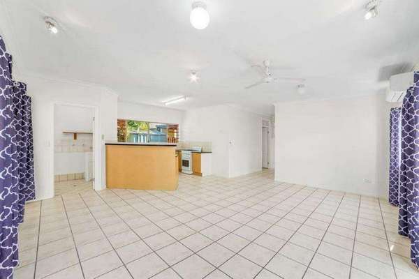 10 Caper Street, Mount Sheridan - Thumbnail 8