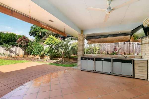 13 Mentana Close, Mount Sheridan - Thumbnail 4