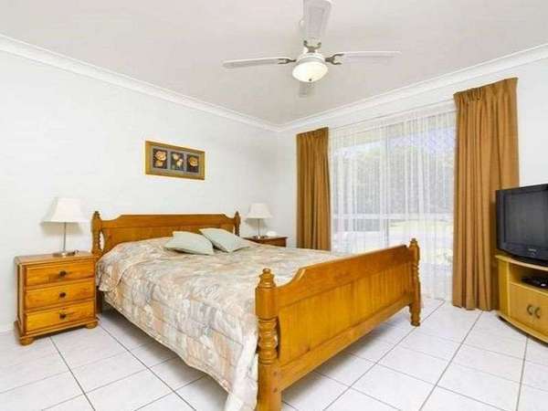 6 Candlenut Close, Mount Sheridan - Thumbnail 8
