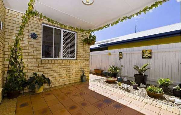 6 Candlenut Close, Mount Sheridan - Thumbnail 3