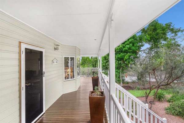 10 Claridge Close, Mount Sheridan - Thumbnail 5