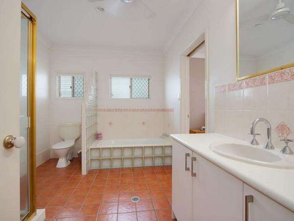 32 Butterfly Close, Mount Sheridan - Thumbnail 6
