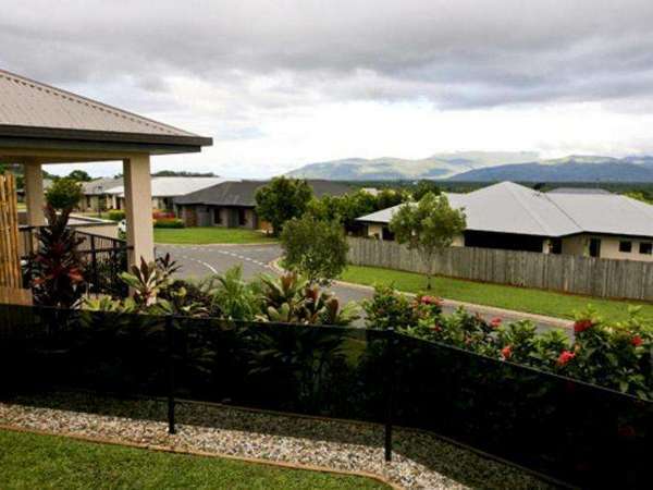 11 Alderman Street, Mount Sheridan - Thumbnail 3