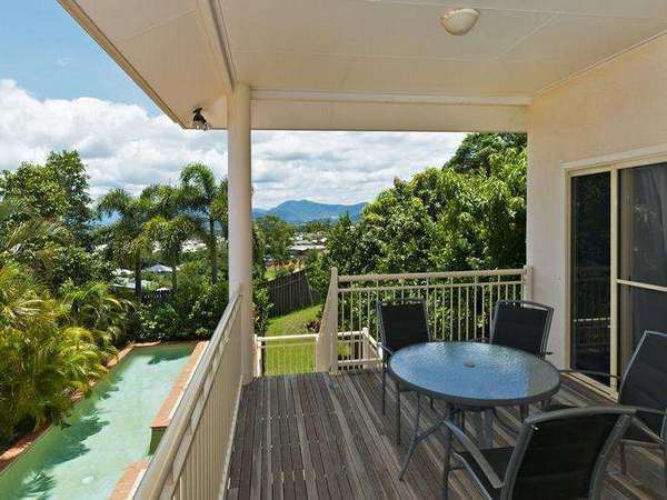 9 Hanah Close, Mount Sheridan - Thumbnail 2