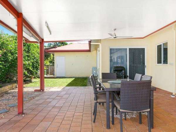14 Laurel Avenue, Mount Sheridan - Thumbnail 5