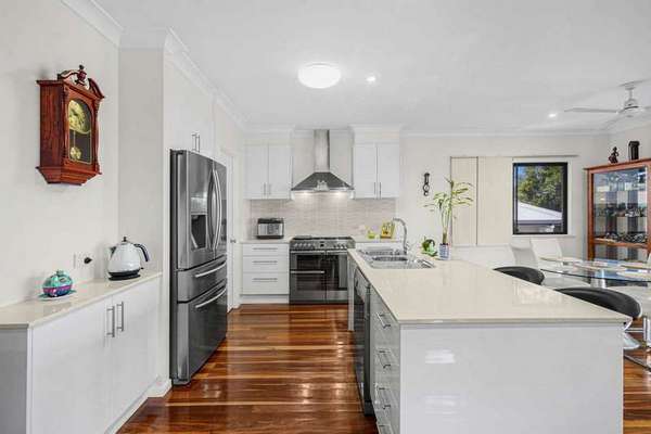 9 Boombil Close, Mount Sheridan - Thumbnail 4
