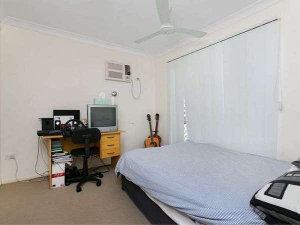 37 Kendall Street, Mount Sheridan - Thumbnail 7