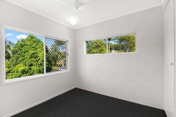 1/4 Atlantic Close, White Rock - Thumbnail 7