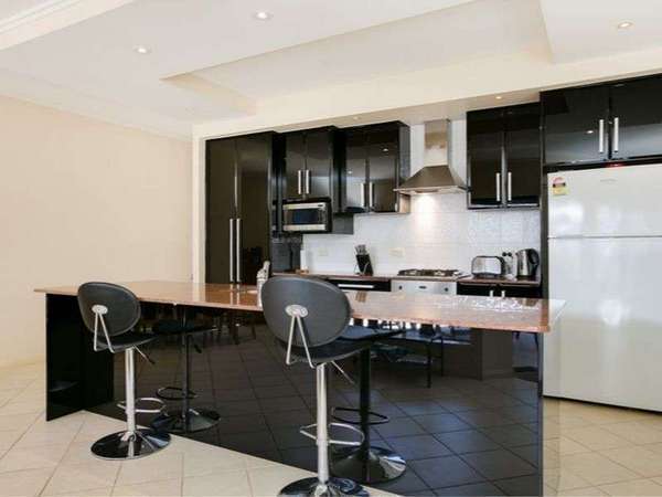 9 Bambusa Terrace, Mount Sheridan - Thumbnail 2