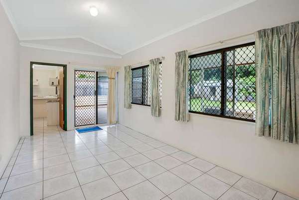 58 Idalia Road, Mount Sheridan - Thumbnail 8