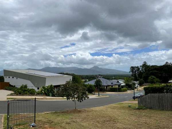 45 Treetop Drive, Mount Sheridan - Thumbnail 3