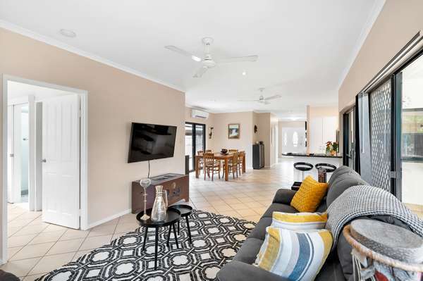 115 Benjamina Street, Mount Sheridan - Thumbnail 6