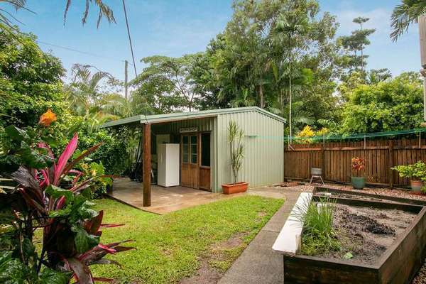 4 Boxwood Close, Mount Sheridan - Thumbnail 3