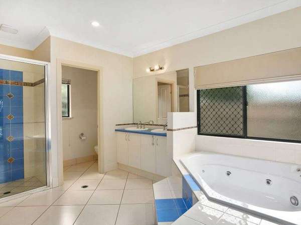 11 Melville Close, Mount Sheridan - Thumbnail 5
