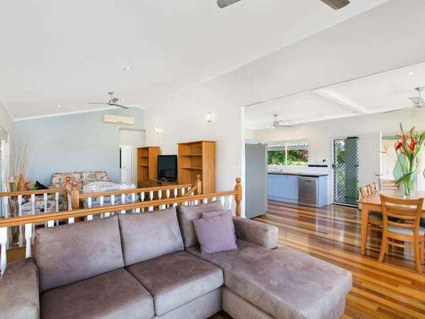 6 Bowen Street, Mount Sheridan - Thumbnail 7