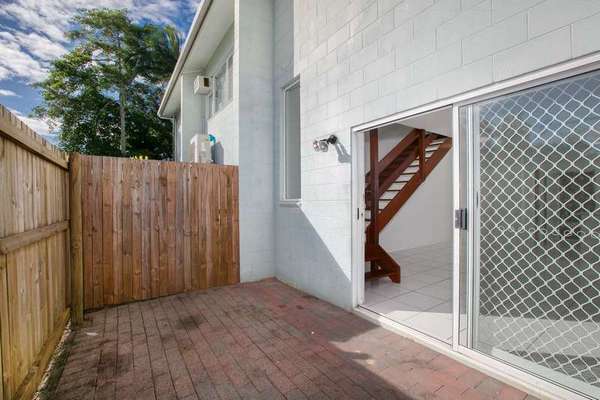 1/4 Atlantic Close, White Rock - Thumbnail 8