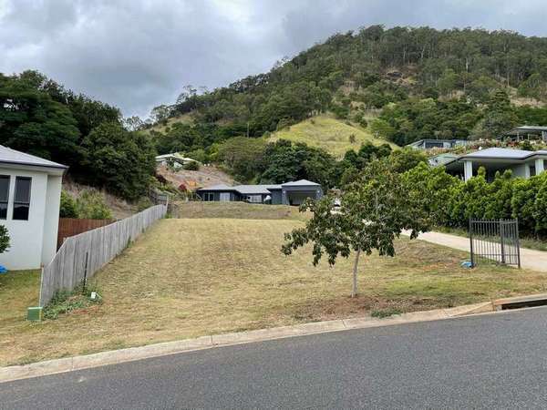 45 Treetop Drive, Mount Sheridan - Image 1